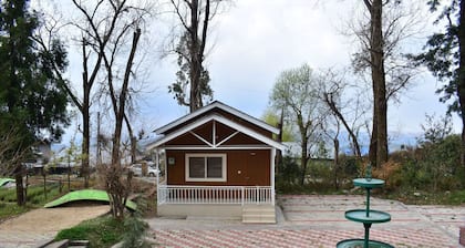 Forest Rest House Bir