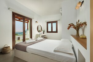 House, 3 Bedrooms, Sea View | Iron/ironing board, free WiFi