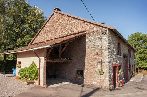 Ferme א Basse-Bodeux proche forךt