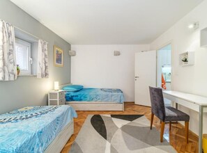 Apartment (Two bedroom Apartment) - Centar Split Manuš (Split)