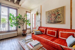 Fireplace, books, stereo, printers