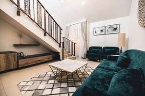 Economy Room - MEETHAQ HOTELS LIMITED (Abuja)