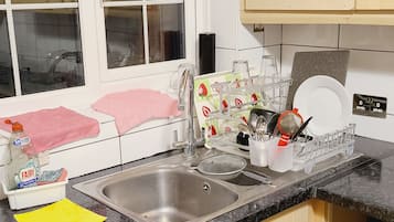 Mikrobølgeovn, ovn, kogeplade, brødrister