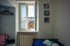 1 makuuhuone, ilmainen Wi-Fi, vuodevaatteet