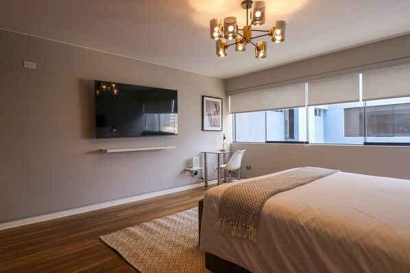 1 bedroom, iron/ironing board, WiFi, bed sheets - w * | Elegant 1BR in San Isidro (San Isidro)