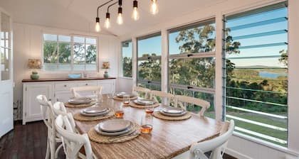 Lakeview Cottage in Mooloolah Valley