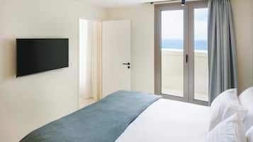 1 habitaciĂłn, minibar, caja de seguridad en la habitaciĂłn y escritorio