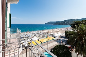 View from room - Hotel Miramare - Spotorno (Spotorno)