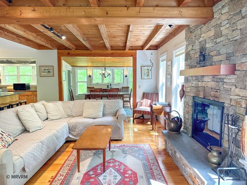 Traditional Private Vermont Home with Post & Beam Finishes