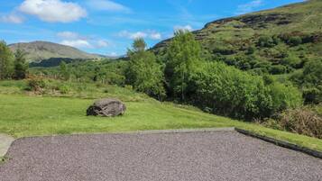 Cottage | Property grounds