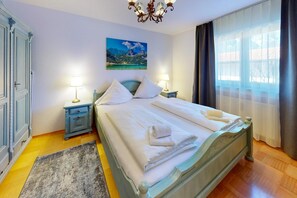 2 chambres, lit parapluie, Wi-Fi gratuit, draps fournis