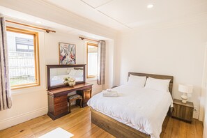 3 Schlafzimmer, Bügeleisen/Bügelbrett, kostenloses WLAN, Bettwäsche