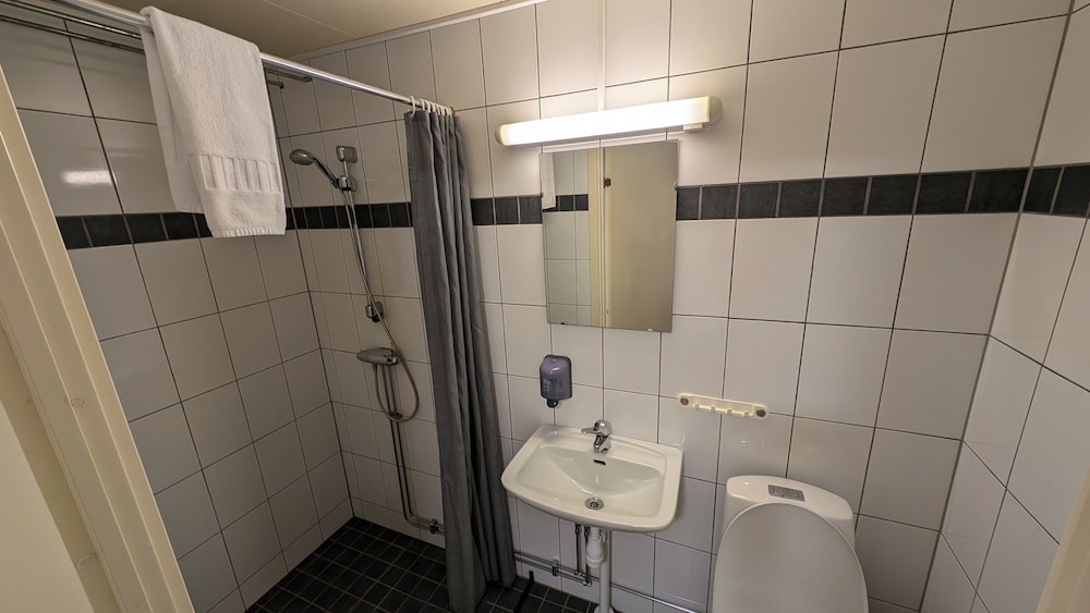 Hotell Örnviken AB by null