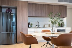 Fridge, oven, dishwasher, coffee/tea maker - StayCentral - George Street@Fitzroy - George St, Fitzroy - 2 Bedrooms, 3 Beds,1 Bathrooms, 1 Secure undercover parking spot. (FITZROY)