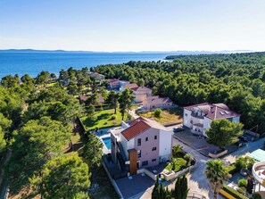 Exterior - Apartments Royal (Vir)