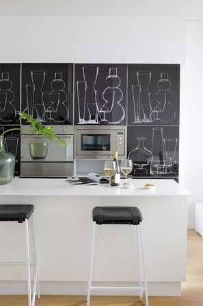 Interior - Unique Studio Apartment - Number 4704 (Cape Town)