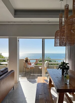 Interior - Comfortable 3 Bedroom Apartment - Number 5103 (Cape Town)