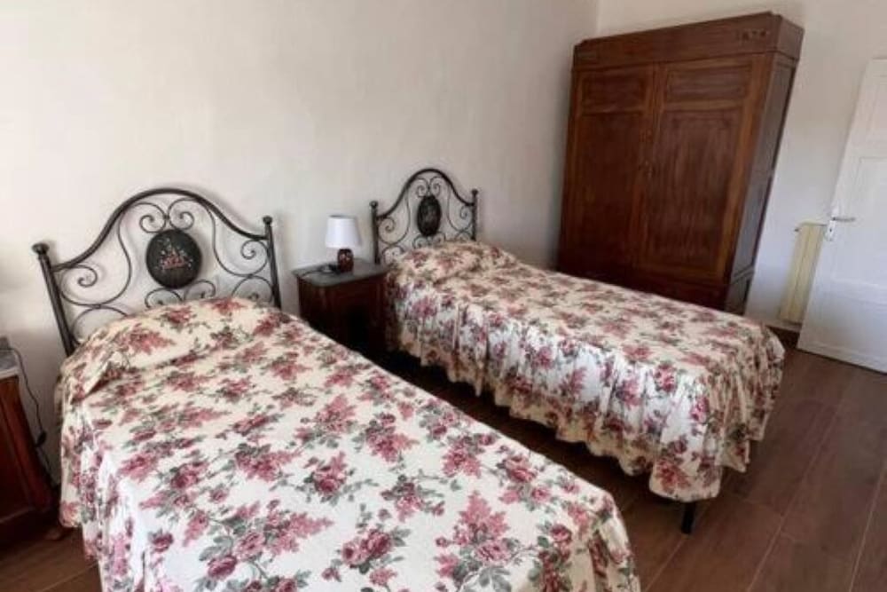 The House Of Horace - Volterra