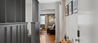 This apartment is a 2 bedroom(s), 1 bathrooms, located in Frankfort, KY.