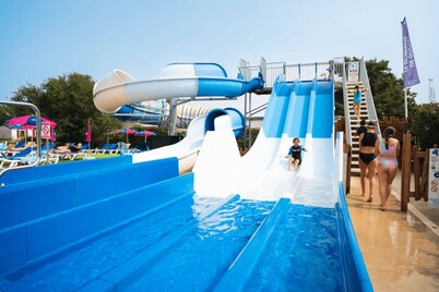 Mobil-home 6-8 pers, 4* campsite, in the heart of the castles, near Beauval Zoo