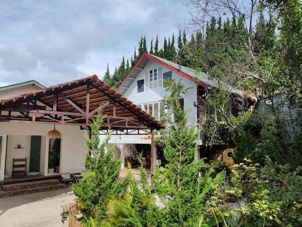 Front of property - Summer Stay Da Lat (Da Lat)