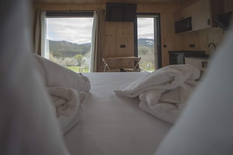 1 bedroom, desk. CABAÑA O RECUNCHO DO SOR, NORDESTE