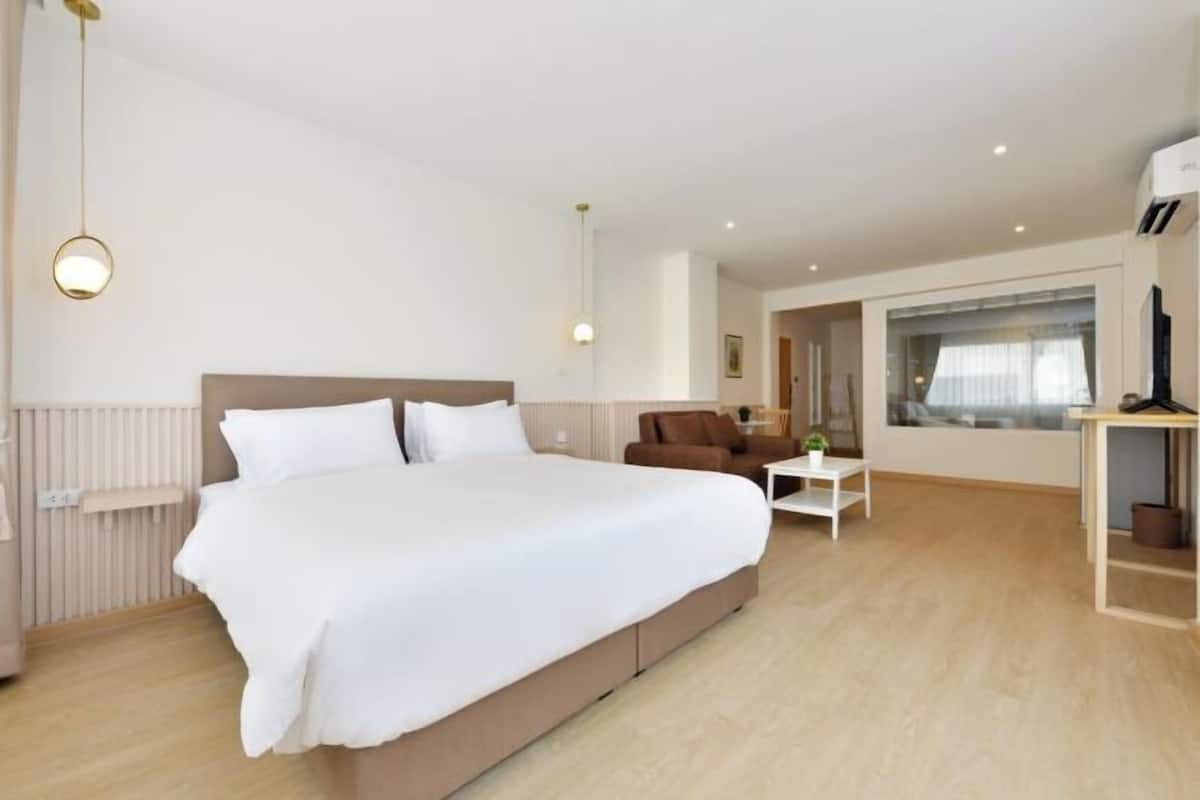 Premium bedding, memory foam beds, minibar, blackout drapes
