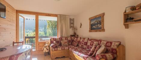 リビング エリア