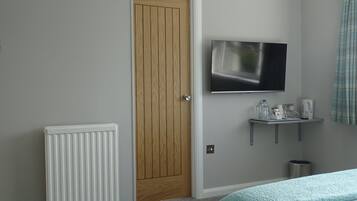 Deluxe Double Room | Memory foam beds, blackout drapes, iron/ironing board, free WiFi
