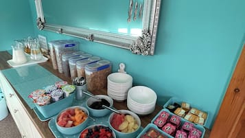 Free daily full breakfast
