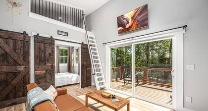 Two Tree Houses - Beehive & H20