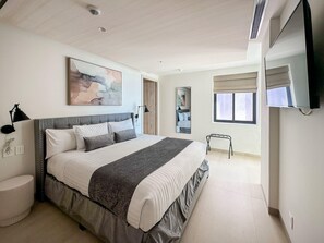 2 habitaciones, tabla de planchar con plancha, wifi y ropa de cama 