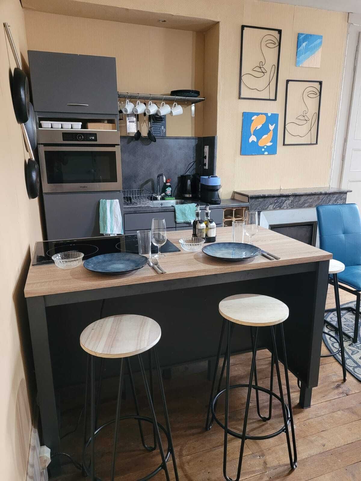 雪櫃、微波爐、焗爐、爐具