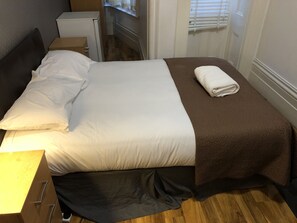 Studio | Free WiFi, bed sheets