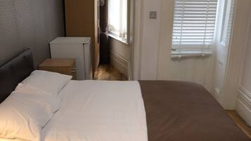 Studio | Free WiFi, bed sheets