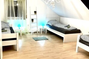 2 chambres, accès au Wi-Fi (inclus), literie fournie