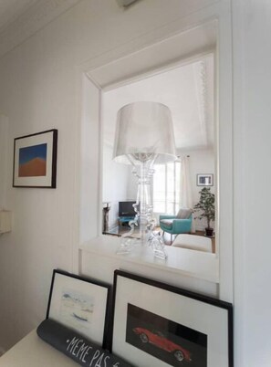 Interior - À 2 Chambres - de Style Parisien - à 30 min du Louvre (Alfortville)