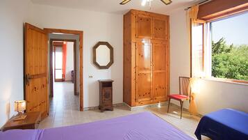 Biệt thự Tiêu chuẩn, 4 phòng ngủ (Villa Irene Nice Seaview) | 4 phòng ngủ, truy cập Internet không dây miễn phí, bộ trải giường