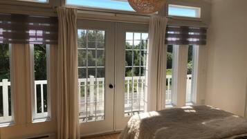 3 室のベッドルーム、WiFi、ベッドシーツ