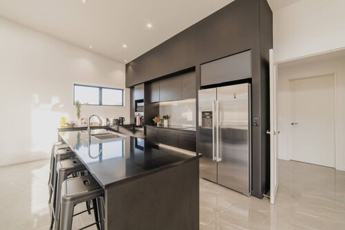 Zenith Escapes Your Quintessential 4BR Haven