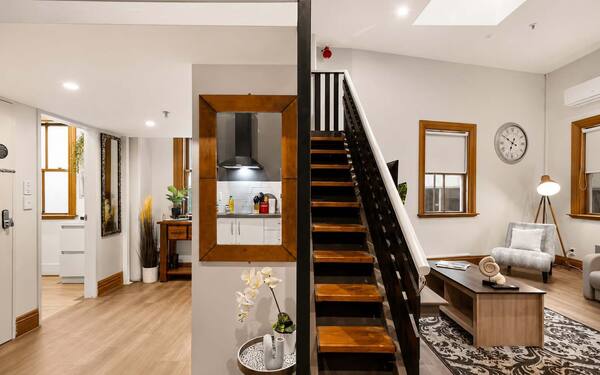 Wellington City Loft | Parking + Kitchen