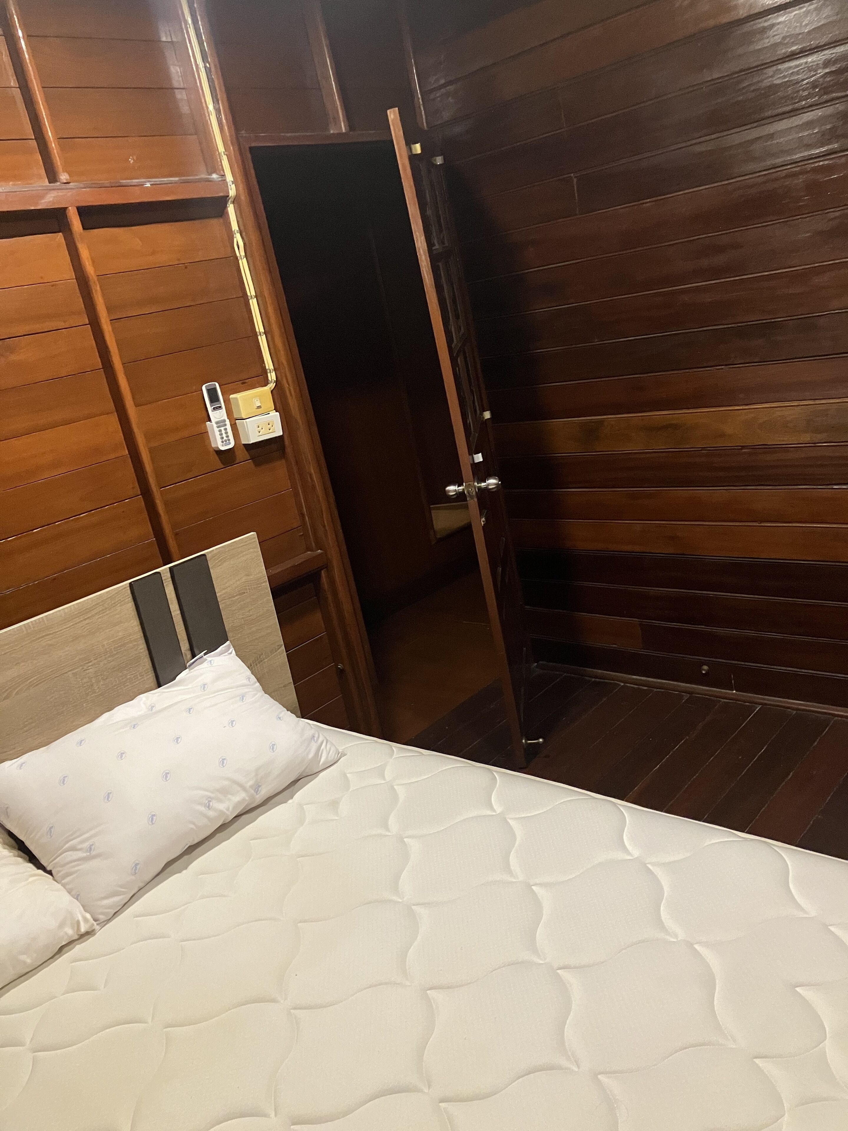 6 soverom, wi-fi og sengetøy