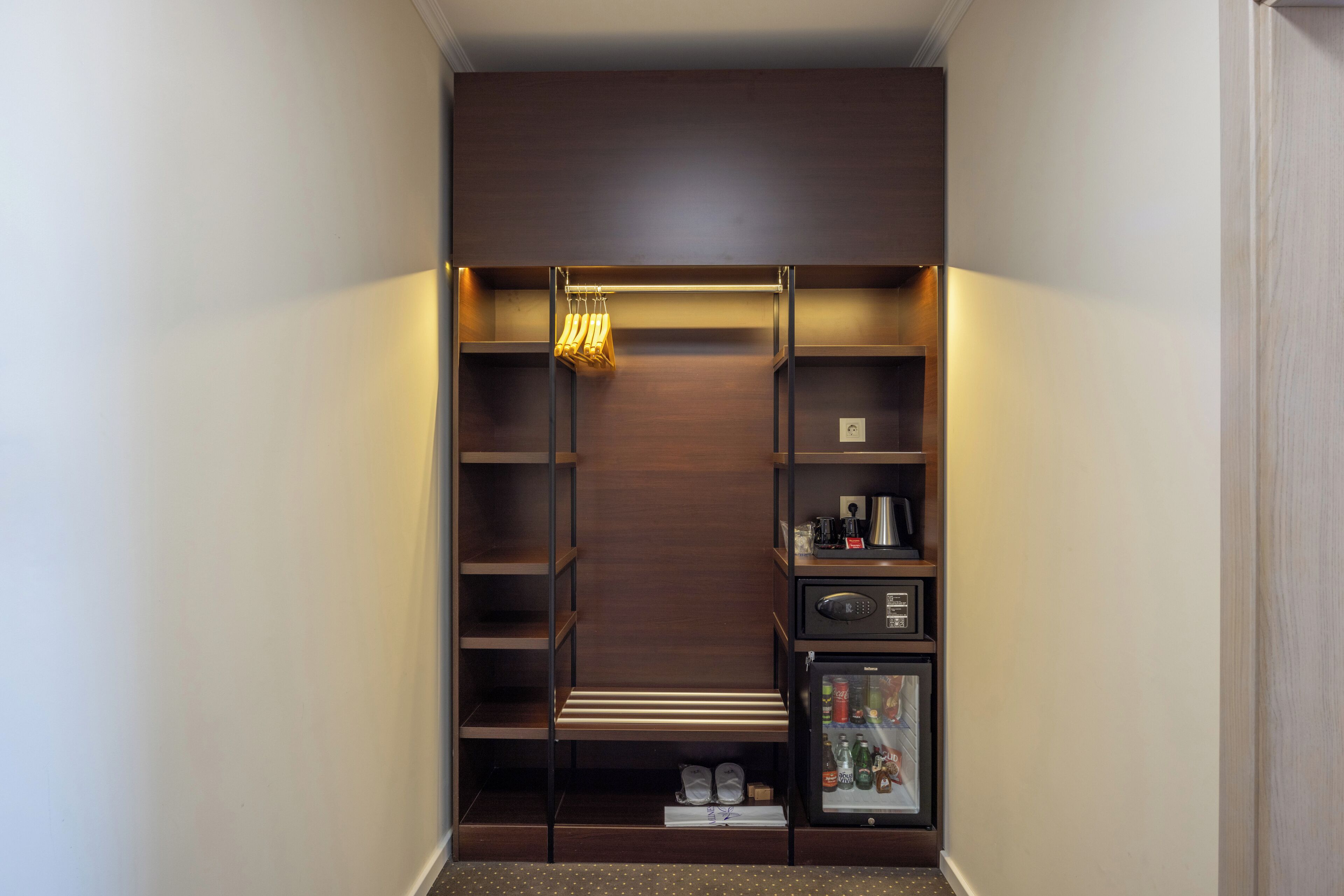 Foto - Nobel West Hotel