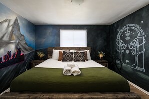 4 bedrooms, desk, iron/ironing board, travel cot