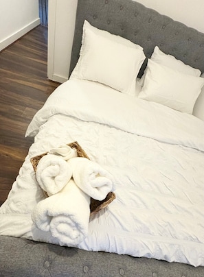 1 chambre, fer et planche Ă repasser, Wi-Fi gratuit, draps fournis