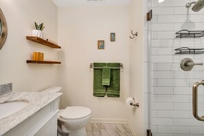 Shower, towels