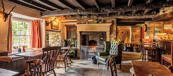 The Green Dragon Inn - Hardraw