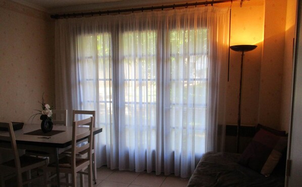 Interior - Gite les Lavandes, 4 Personnes (VALROS)