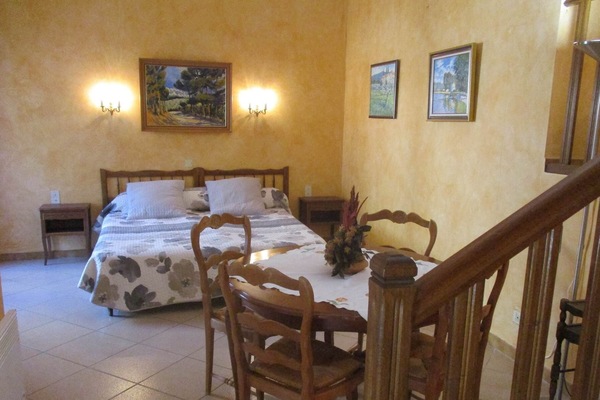 Gîte des Oliviers, Valros - mezzanine bas