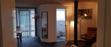 Traditional Quadruple Room | Individually decorated, individually furnished, desk, laptop workspace
